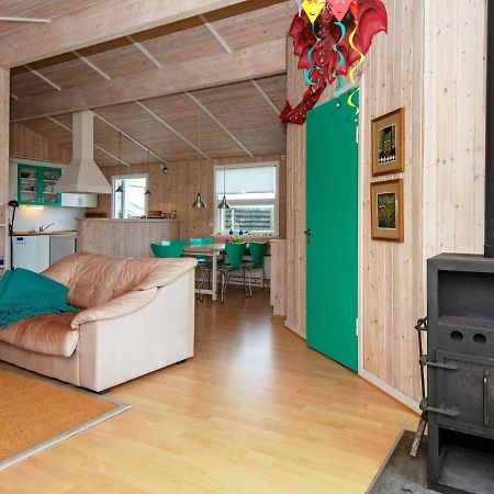 6 Person Holiday Home In Fan Fano Bagian luar foto